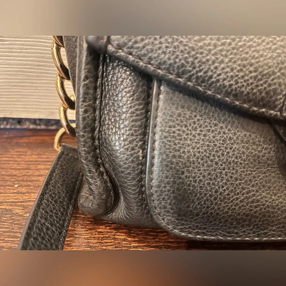 Michael Kors Black Leather Crossbody Shoulder Bag - Picture 3 of 7